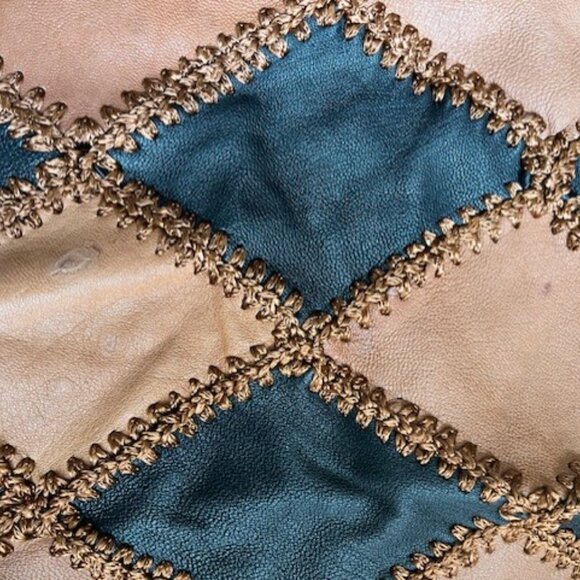 SOLD - 70s VINTAGE LEATHER BLACK & TAN TOP - Picture 5 of 5